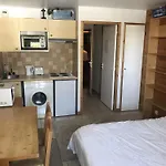 In-out 1650 Apartment